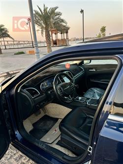 كرايسلر 300